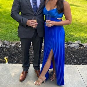 Elegant Blue Evening Gown